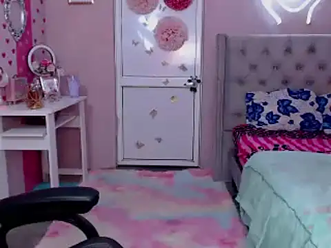 alexa rodriicum online show from November 4, 12:37 pm