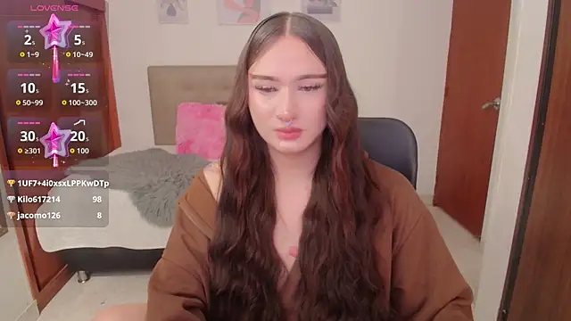 Miley Baker online show from November 8, 3:01 pm