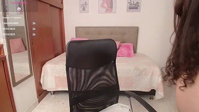 Miley Baker online show from November 26, 4:20 pm