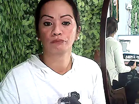 yummy 21xxx online show from September 22, 2:55 pm