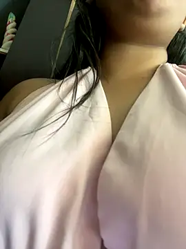 Lia sexx online show from December 2, 12:13 pm