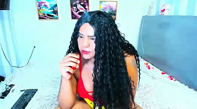 Snapshot of luciana_osorno chatting on March 21, 12:50 pm luciana osorno online show from March 21, 12:50 pm