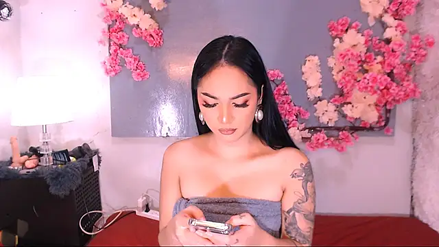 Snapshot of Oriental_Tiara chatting on September 10, 3:55 pm Oriental Tiara online show from September 10, 3:55 pm
