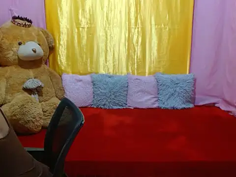 xxSexyBitch69xx online show from February 28, 11:06 am