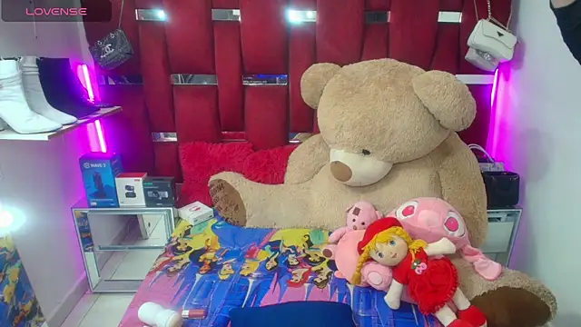 Ginna doll online show from June 7, 12:29 am