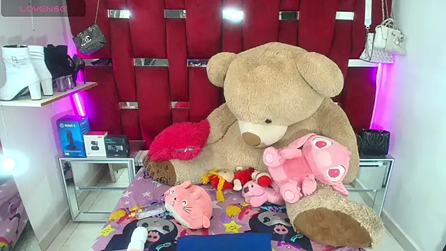 Ginna doll online show from July 17, 5:13 am