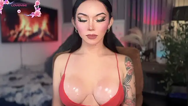 sassy olivia online show from June 25, 1:04 pm