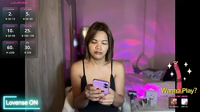 iamYourBestGirl online show from February 8, 3:23 am