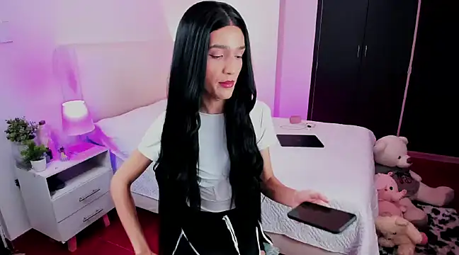 Ainhoads online show from March 15, 5:24 pm