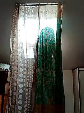 JOHANNA9MOI02 online show from November 10, 11:44 am